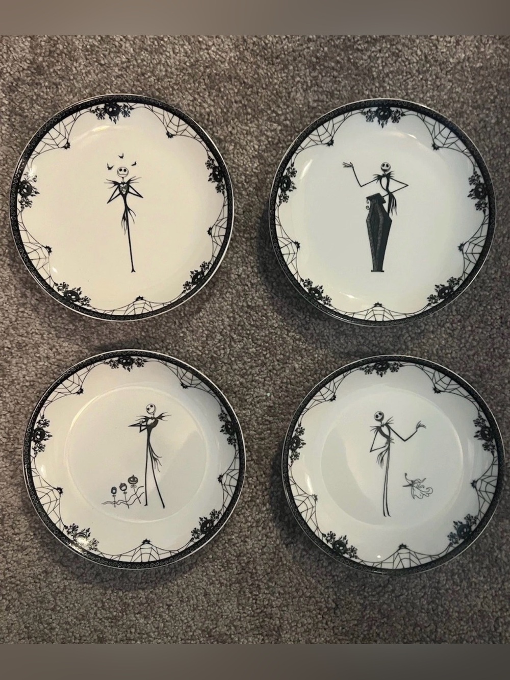 Disney The Nightmare Before Christmas Dessert/ Appetizer Plate Set Of 4 NEW